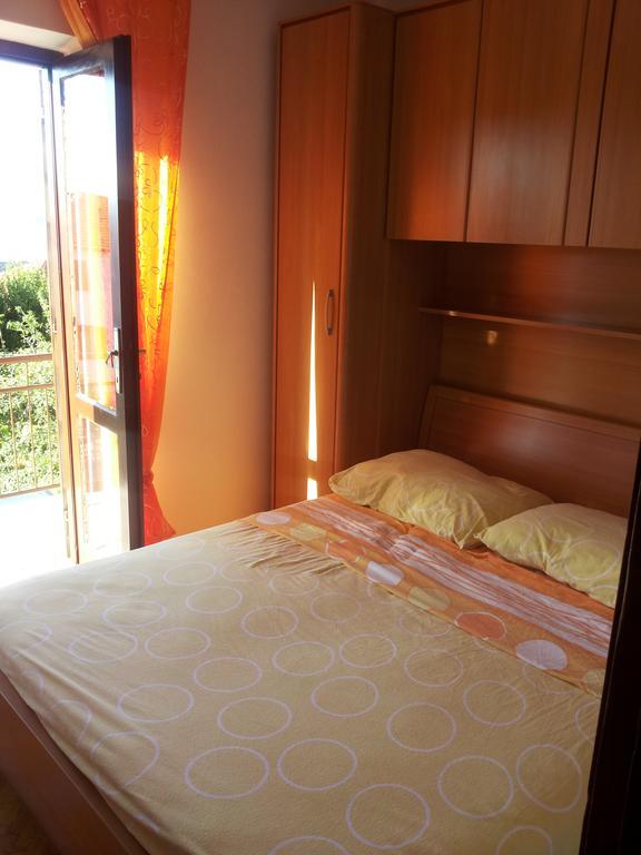 Apartment Ranka Postira Quarto foto